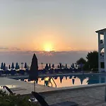 Meridien Отель 3*